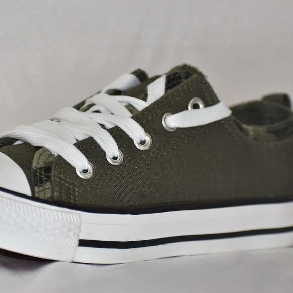 Camouflage Olive Sneakers for Women - Picture 3 of 3